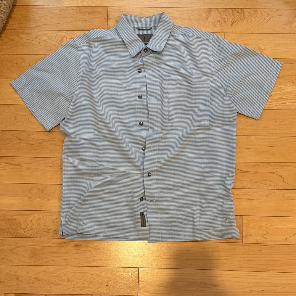 Royal Robbins Light Blue Striped Button Down Shirt